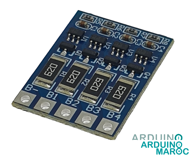 Equilibreur de charge pour batteries lithium 4S Légende: Equilibreur de cellules de batteries - Protégez votre batterie avec une charge équilibrée