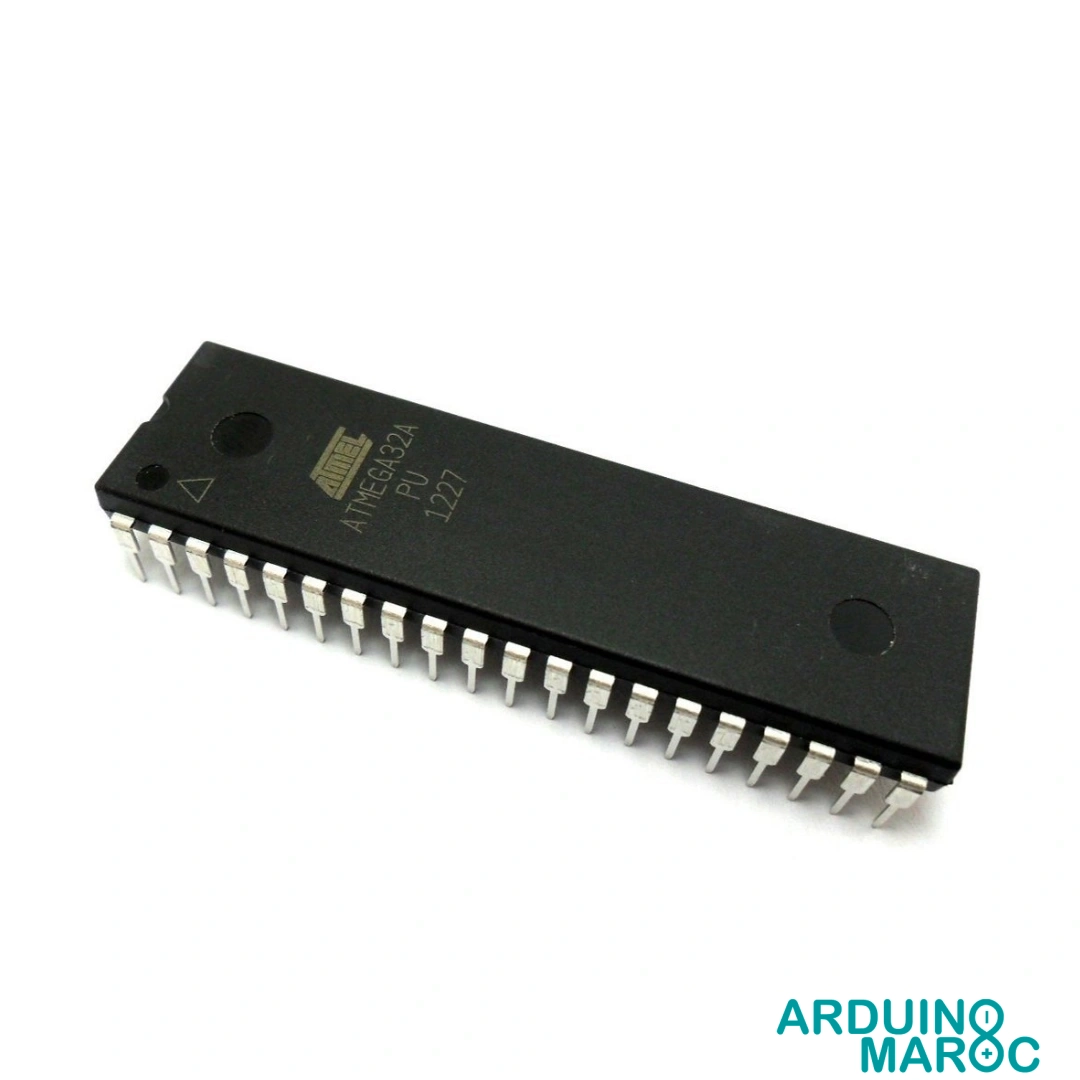 ATMega32-Microcontroleur.webp ATMega32 Microcontrôleur 16 MHz 2KB RAM 40 Broches – Image 1